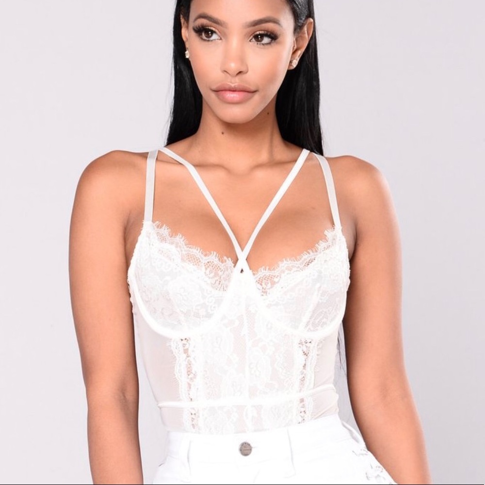Fashion Nova sexy bodysuit